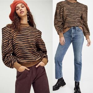 NEW AGOLDE sweatshirt Womens XS Animal Print Folded Sleeve Serpentine Sweater